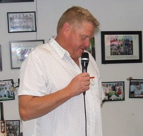 Darren Nagle reflects as he speaks after receiving the Lindsay Jones Award.