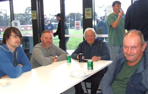 A front-row table: L-R Chris Love, Shane Collins, Ron Pontague and Paul Simon.